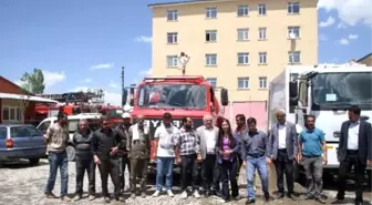 Diyadin Belediyesi'ne Çöp Kamyonu Hibe Edildi