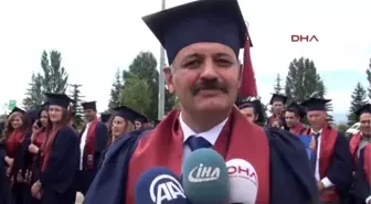 Eskişehir AÖF'te Mezuniyet Coşkusu