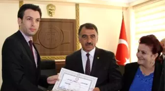 MHP Gümüşhane Milletvekili Mustafa Canlı Mazbatasını Aldı