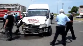 Sinop'ta Trafik Kazası: 11 Yaralı