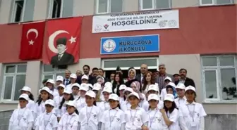 Bolvadinde Bir İlk Daha Yaşandı: Köy Okulunda Bilim Fuarı Açıldı