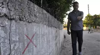 Alevilerin Evlerine Çarpı İşareti Konuldu