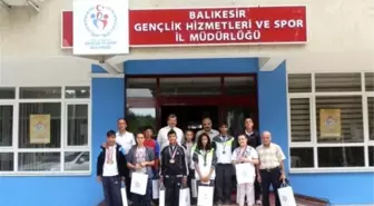 Özel Sporculardan Müdür Ziyareti