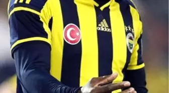 Emenike, Bülent Uygun'un Takımı Umm Salal'a Transfer Oldu