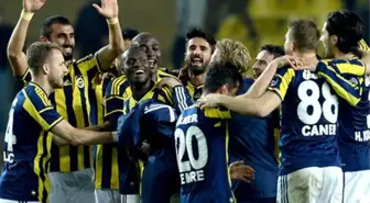 Fenerbahçe'de 5 Futbolcuyla Yollar Ayrıldı