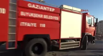 Gaziantep'te Minibüs ile Otomobil Çarpıştı: 6 Yaralı