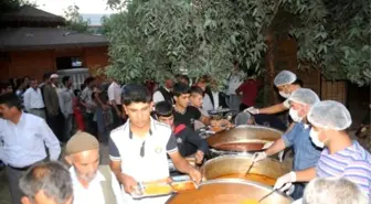 Cizre Belediyesi'nden 300 Kişiye İftar