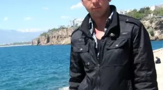 Üzerine Yıldırım Düşen Üniversite Öğrencisi Öldü