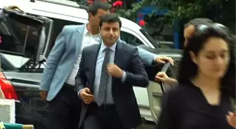 Demirtaş: 'Tbmm Başkan Adayımız Sayın Fırat'tır'