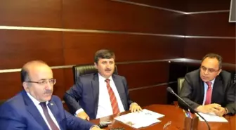 Vali Öz, Turizmi ve Havalimanını Konuştu