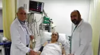 81 Yaşındaki Hastaya Mitral Kapakçık Takıldı