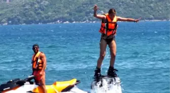 Marmaris'teki Turistler Su Sporları ile Heyecan Arıyor