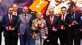 Kızılay'dan Mutlu Makarna'ya Ödül
