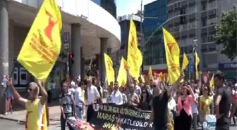 Sivas Katliamında Ölenler Kadıköy'de Mitingle Anıldı