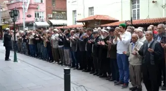 Doğu Türkistan'da Ölenler İçin Eskişehir'de Gıyabi Cenaze Namazı Kılındı