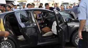 Ters Yöne Giren Minibüs Polis Memurunun Otomobiline Çarptı: 3 Ölü