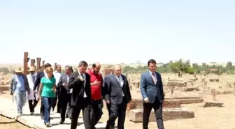 Müsteşar Dursun'un Ahlat Ziyareti