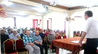 Gediz'de Köy Muhtarları ile Bilgi Alışveriş Toplantısı