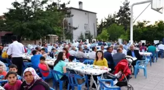 Vali Tapsız, Polatelilerle İftarda Buluştu