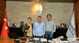 Belkıs Akkale ve İzzet Altınmeşe'den Başkan Böcek'e Ziyaret