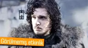 Facebook'ta Jon Snow'ın 40'ı İçin Etkinlik