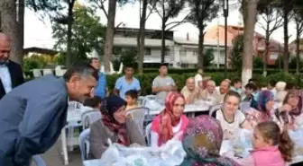 Vali Bektaş Orucunu Mütevelli'de Açtı
