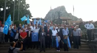 Afyonkarahisar'da Ülkücüler 'Çin Zulmünü' Yürüyüşle Protesto Ettiler