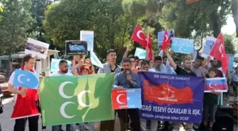 Yesevi Kültür Ocakları Tekirdağ Şubesi Çin'i Protesto Etti