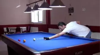 Bandırmalı Dünya Şampiyonu Bilardocu