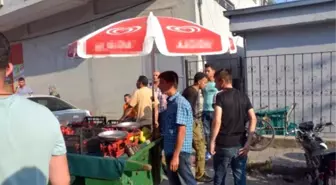Seyyar Satıcıyı Kovan Manavla Esnaflar Kavga Etti