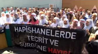 Bakırköy Cezaevi Önünde 'Nakil' Protesto