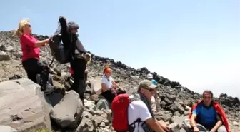 Ağrı'ya Tırmandılar, Hedefte Everest Var