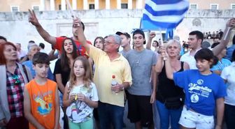 Atina'da 'Evet' Taraftarlarının Gösterisi