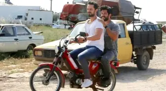 Murat'la ve Burak'ın Mobiletle İmtihanı