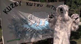 Greenpeace Gönüllüleri, Petrol Arama Protestosu Yaptı