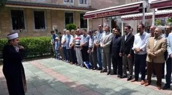 Ölen Ülkü Ocakları Başkanı İçin Gıyabi Cenaze Namazı