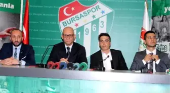 Bursaspor Josue'ye İmzayı Attırdı