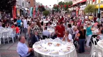 Edirne Belediyesi 5 Bin Kişiye İftar Verdi