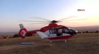 Eskişehir Yamaç Paraşütüyle Düştü, Ambulans Helikopterle Hastaneye Kaldırıldı