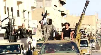 IŞİD'in Son Katliamı: 104 Kadına Sünnet