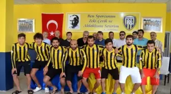 Kırıkhan Spor'da Toplu İmza Töreni