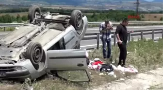 Bolu'da Otomobil Takla Attı: 3 Yaralı