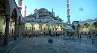 Sultanahmet Camisi'nde Bayram Namazı