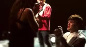 Ed Sheeran Helps Fellow Musician Propose To Girlfriend On Stage