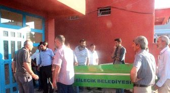 Çalıştığı Okulda Kendini Asarak İntihar Etti