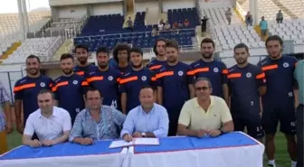 Fethiyespor İç Transferde 11 Futbolcuya İmza Attırdı