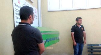 İntihar Eden Vatandaş Gözyaşları Arasında Toprağa Verildi