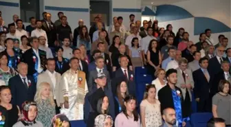 İzzet Baysal Vakfı Dereceye Giren Öğrencileri Ödüllendirdi