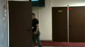 Taçi Savaş Suçları Mahkemesi İçin 'Evet' İstedi...