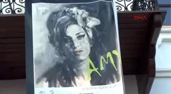 Kaş 'Amy Winehouse' Sergiyle Anıldı